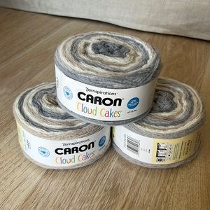 Caron Cloud Cakes in color Salty